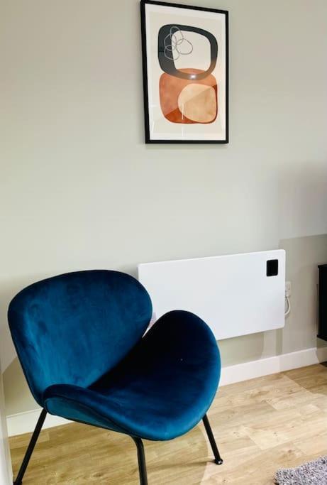 Modern One Bedroom Apartment Near Old Trafford Stadium แมนเชสเตอร์ ภายนอก รูปภาพ